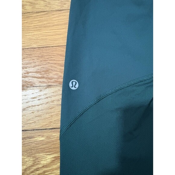 Lululemon Size 6 Real Quick Crop Leggings 19" Green - Picture 3 of 5
